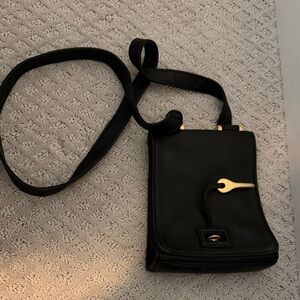 Vintage 90’s DKNY beautiful  Leather cross body  Bag